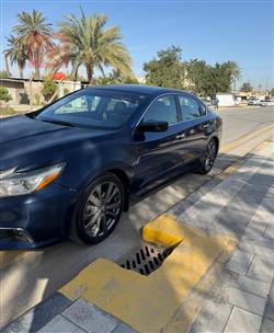 نيسان ألتيما